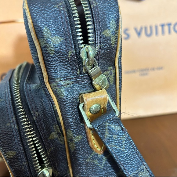 Vintage Louis Vuitton Amazone Crossbody Mono - Picture 10 of 13